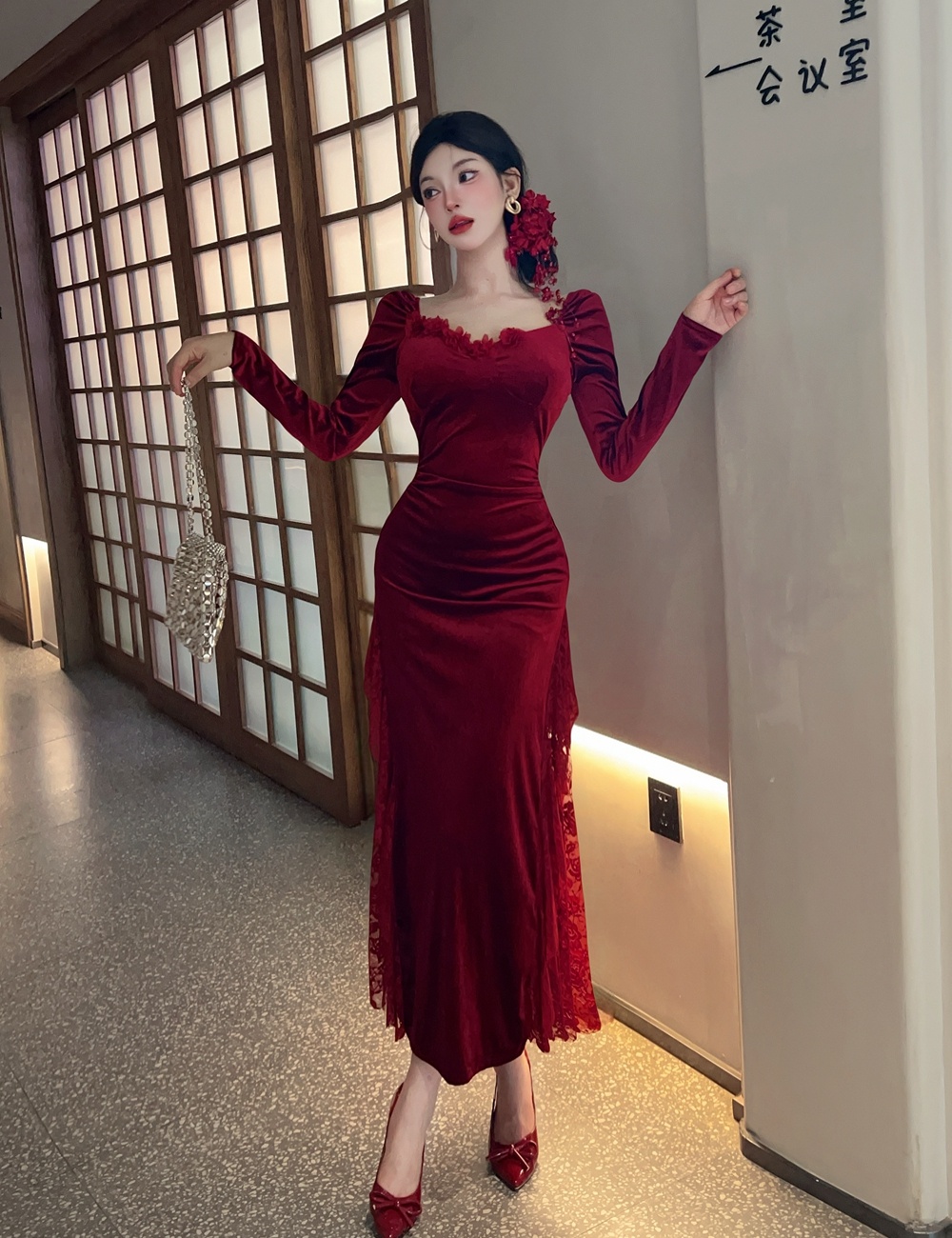 Velvet ladies formal dress temperament dress for women
