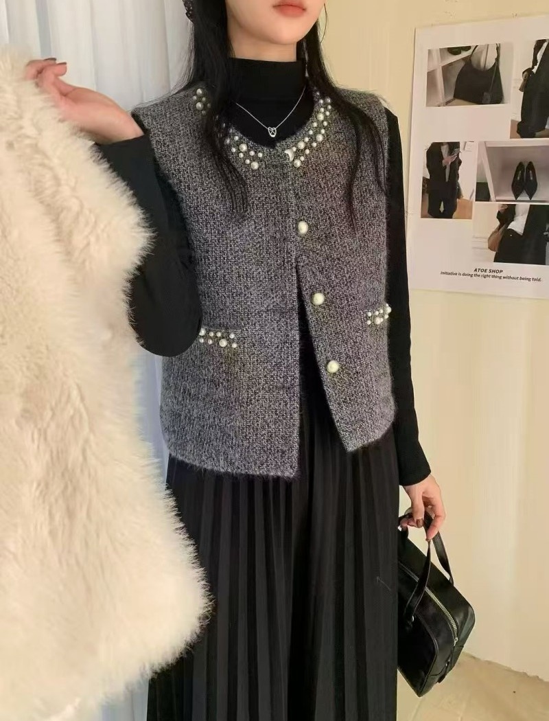 Refinement fashion vest European style pearl dress 2pcs set