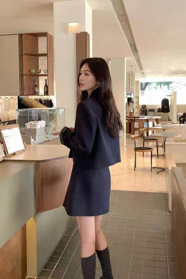 Autumn and winter short skirt jacket 2pcs set