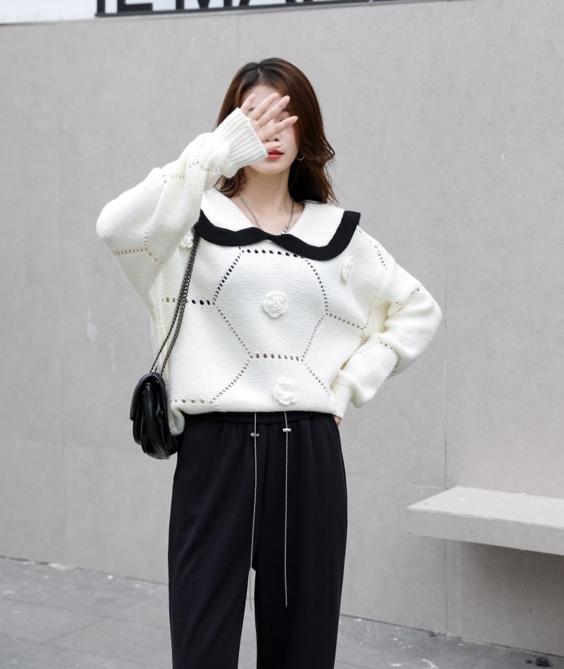 Doll collar flowers Korean style sweater