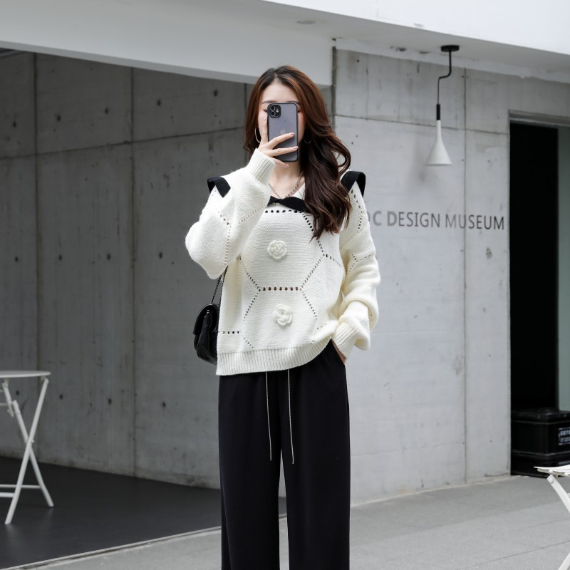 Doll collar flowers Korean style sweater