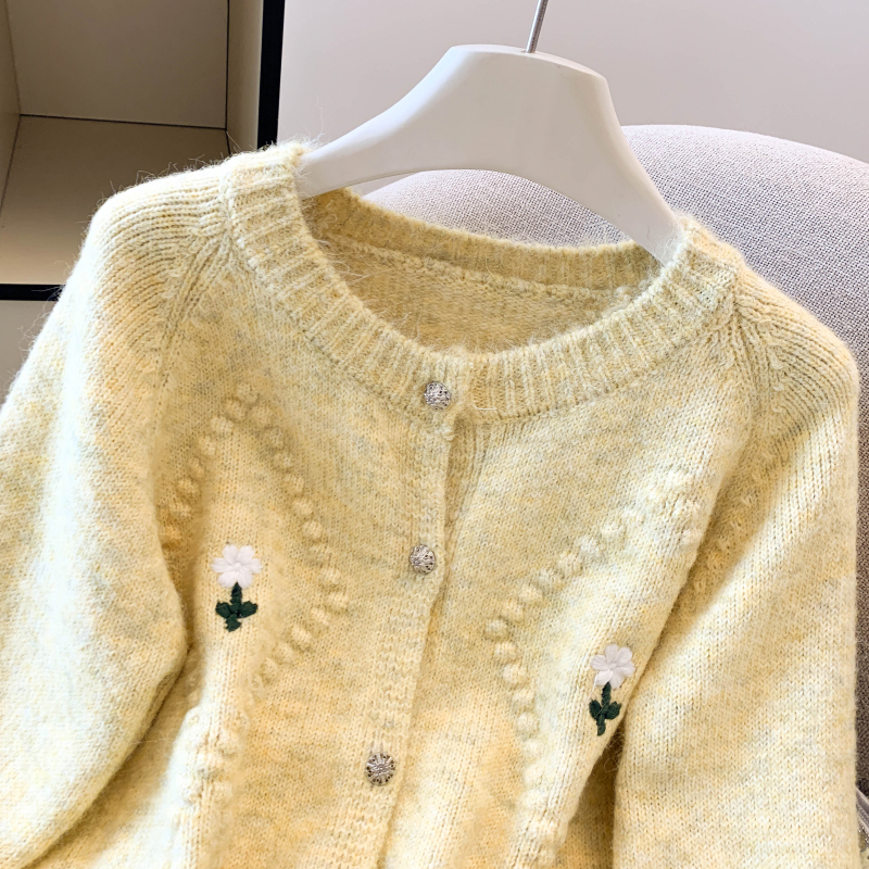 Knitted fashion sweater loose cardigan for women