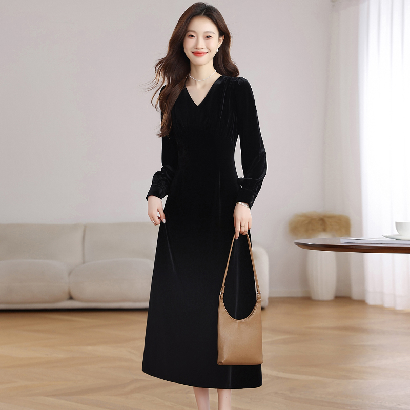 Velvet France style V-neck pinched waist slim dress for women