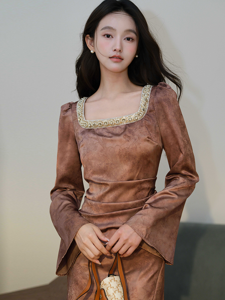 Retro pinched waist formal dress long sleeve dress