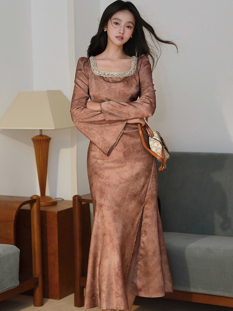 Retro pinched waist formal dress long sleeve dress