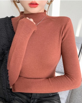 Knitted Western style sweater inside the ride tops