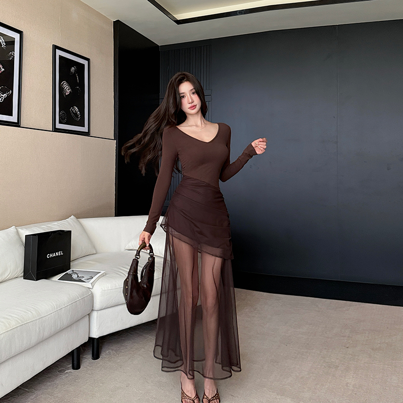 Pinched waist temperament dress V-neck long dress
