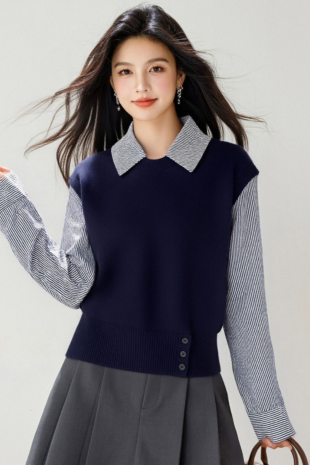 Temperament Pseudo-two Korean style splice shirt
