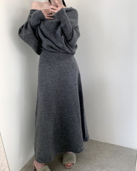 Knitted Casual tops flat shoulder loose skirt 2pcs set