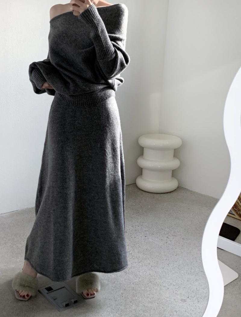 Knitted Casual tops flat shoulder loose skirt 2pcs set