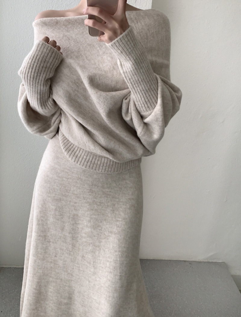 Knitted Casual tops flat shoulder loose skirt 2pcs set