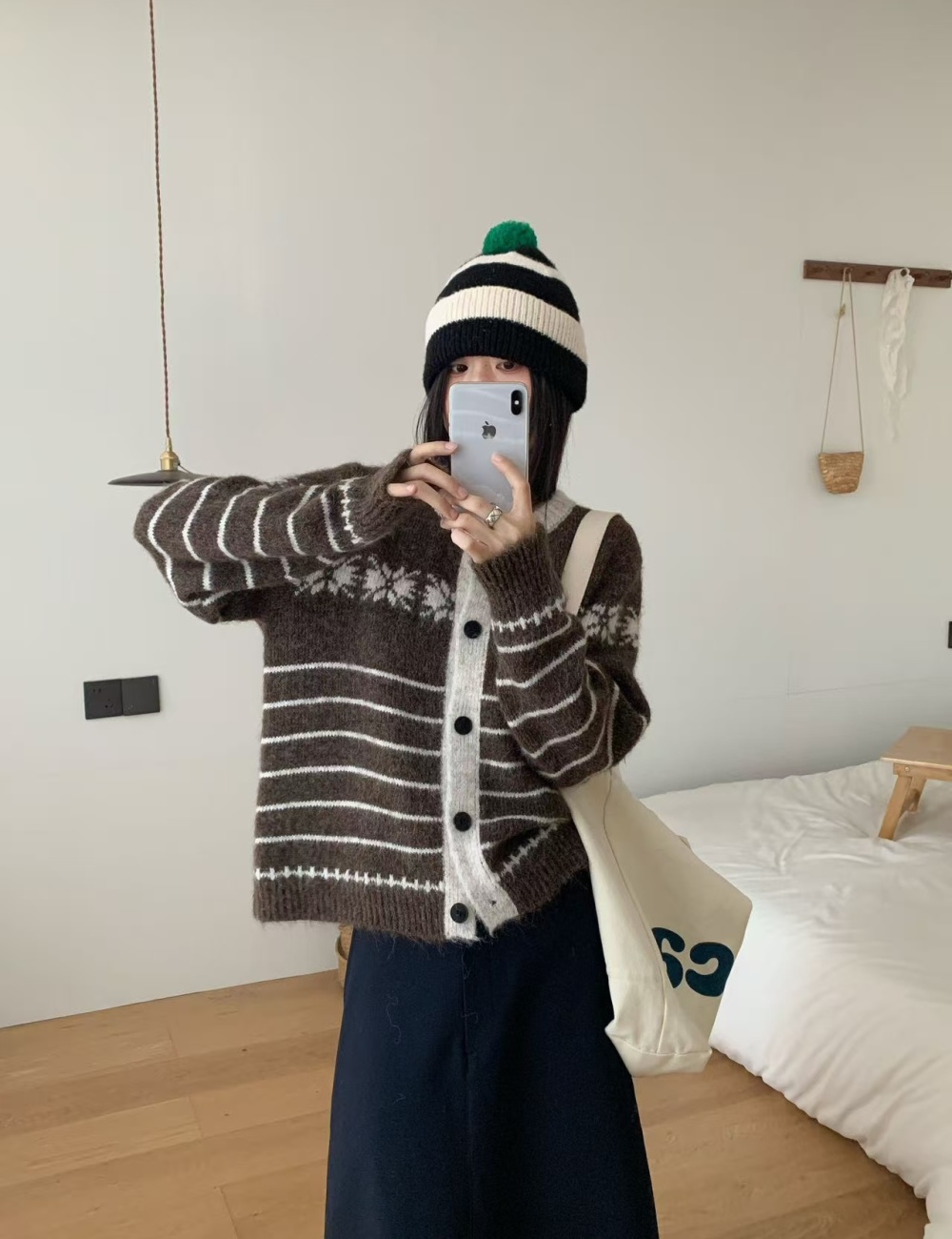 Knitted coat autumn and winter sweater for women