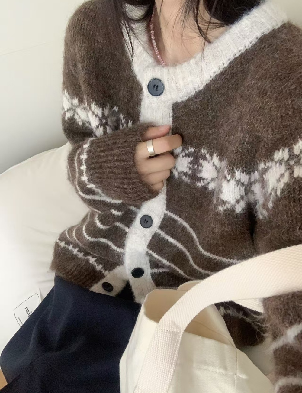 Knitted coat autumn and winter sweater for women