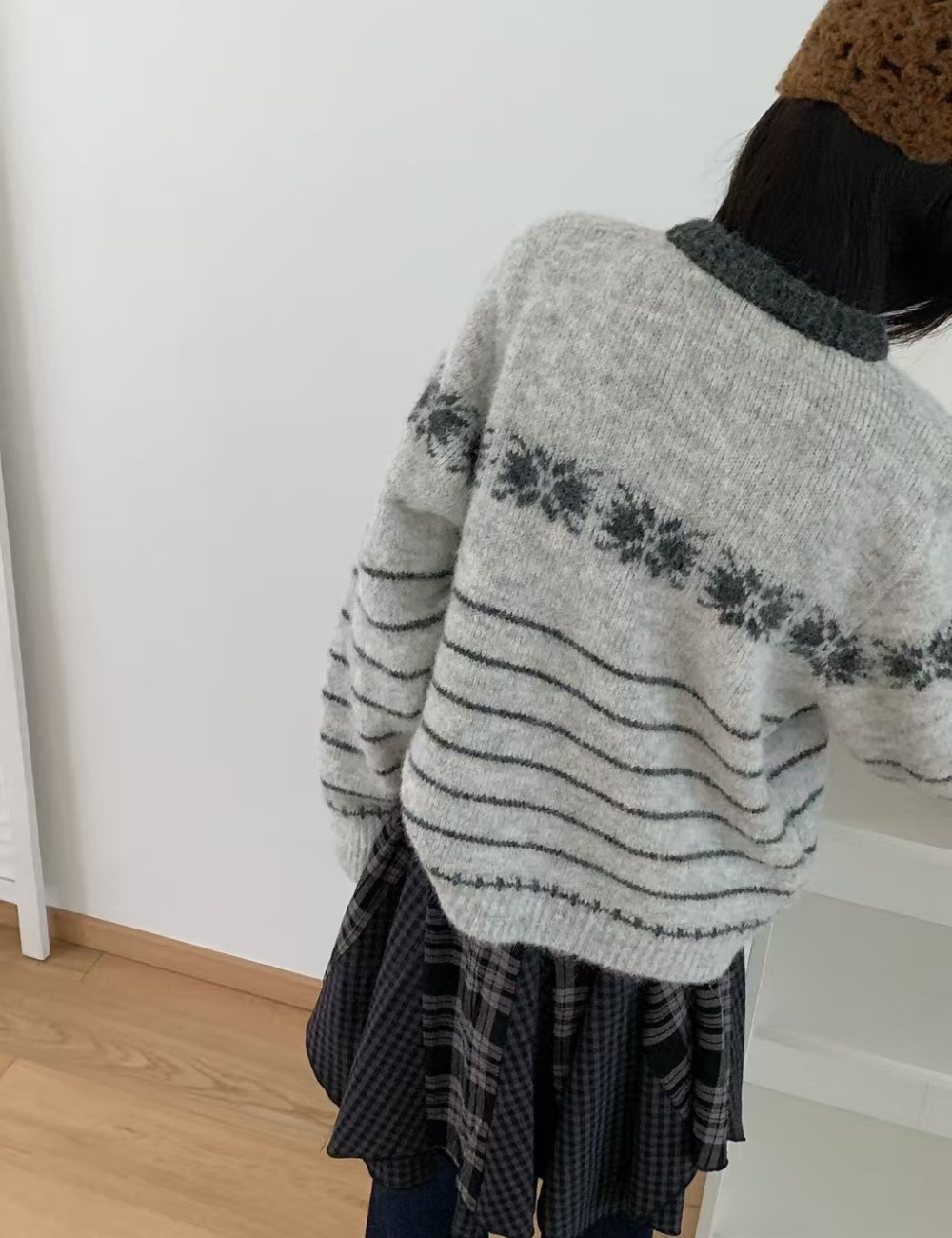 Knitted coat autumn and winter sweater for women