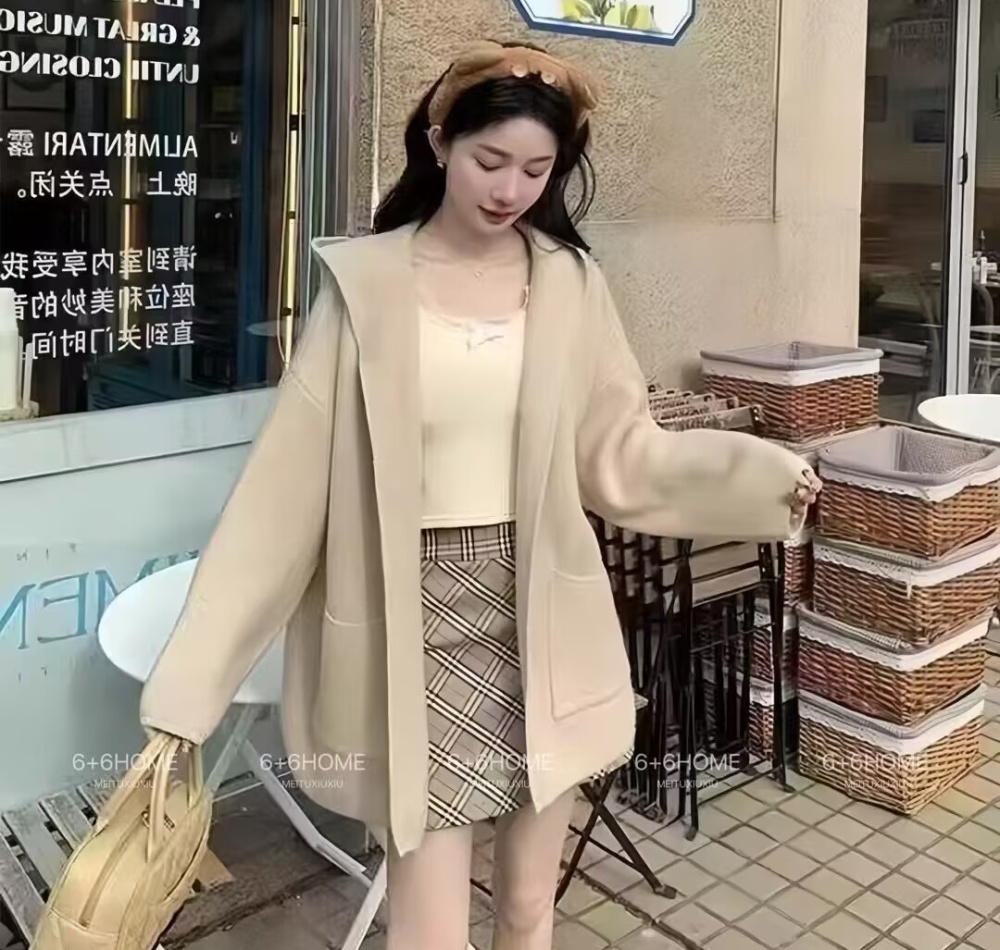 Long sleeve sweater coat for women