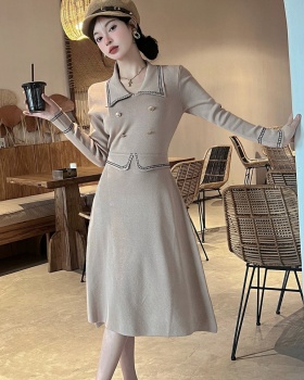 Pinched waist slim Pseudo-two bottoming dress for women