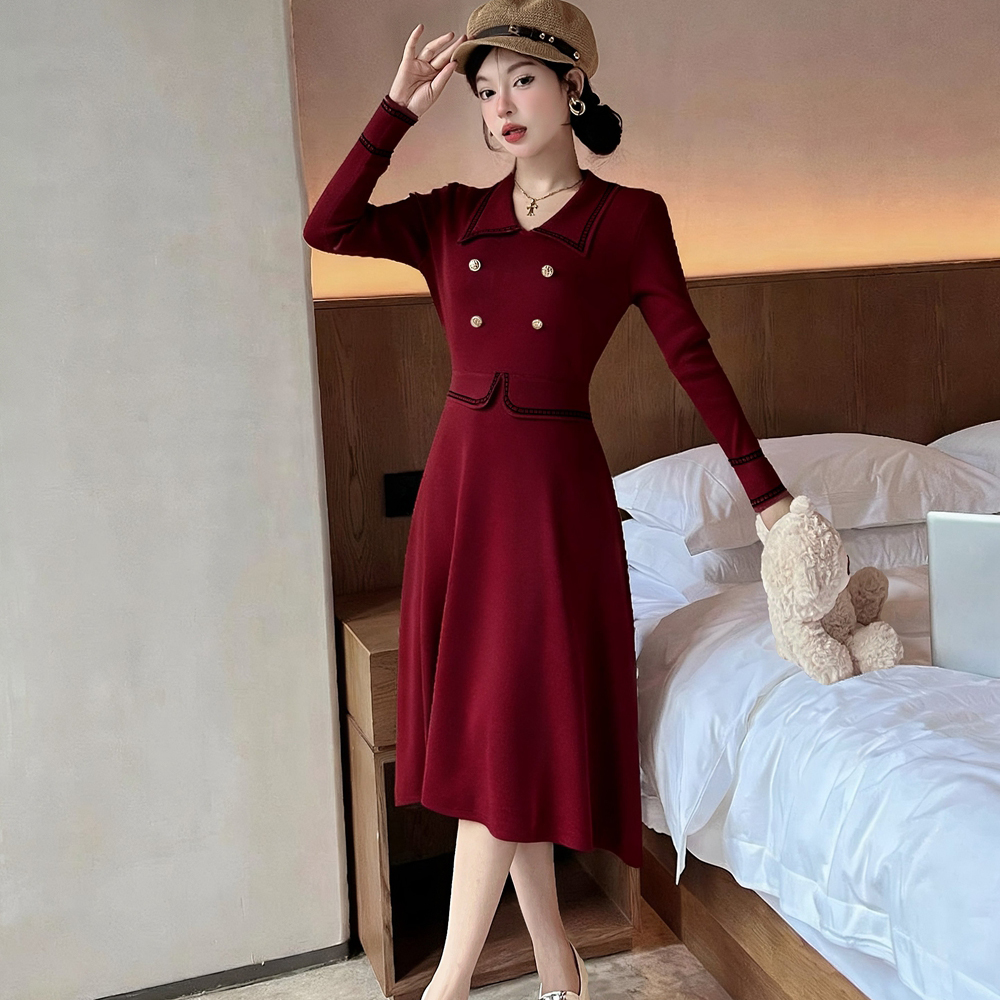 Pinched waist slim Pseudo-two bottoming dress for women