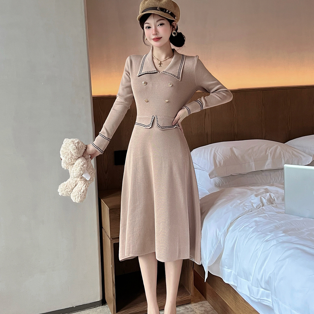 Pinched waist slim Pseudo-two bottoming dress for women