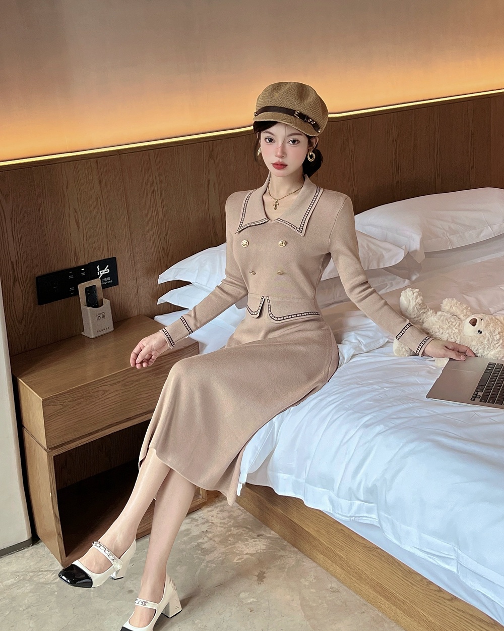 Pinched waist slim Pseudo-two bottoming dress for women