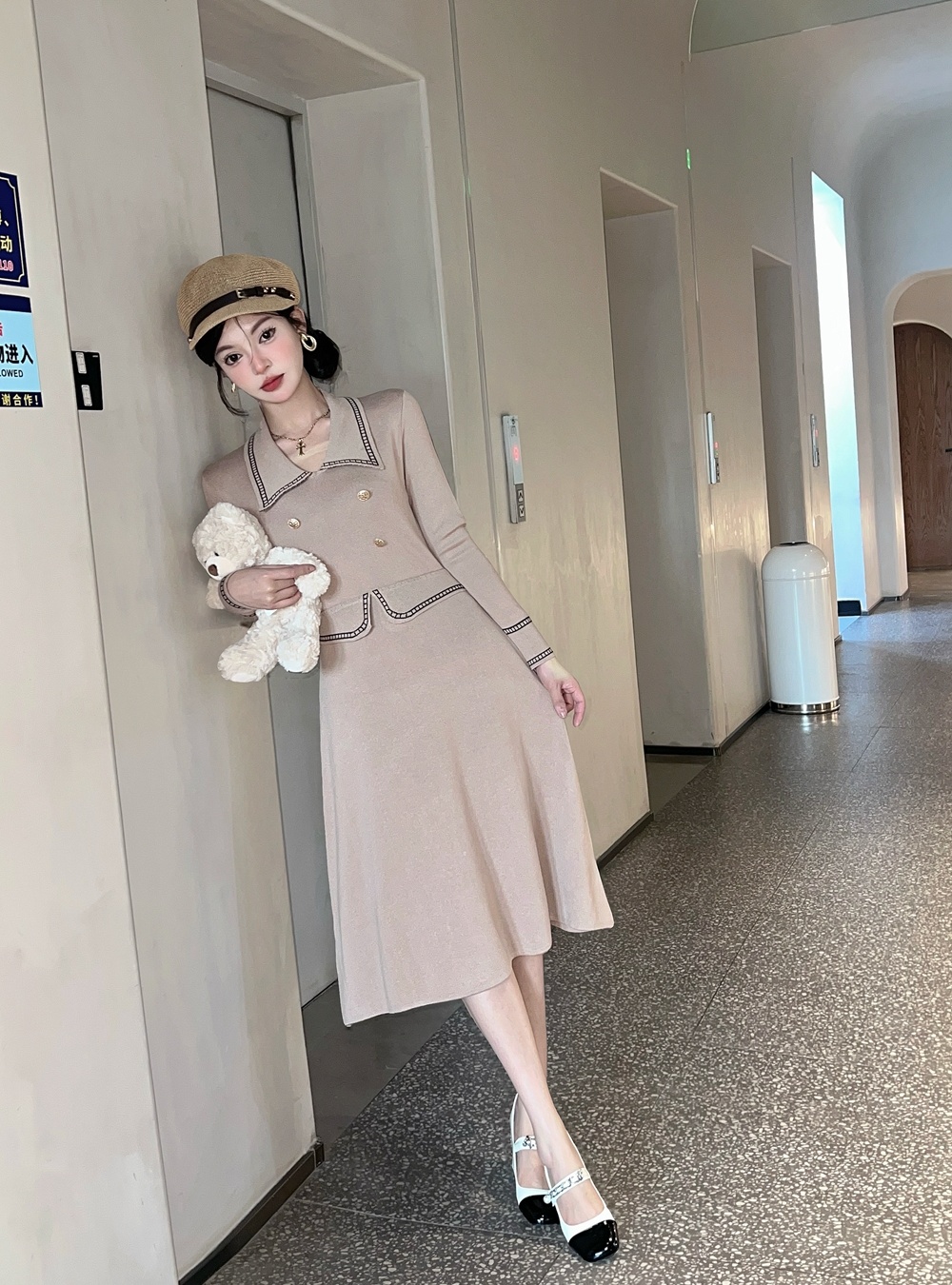 Pinched waist slim Pseudo-two bottoming dress for women