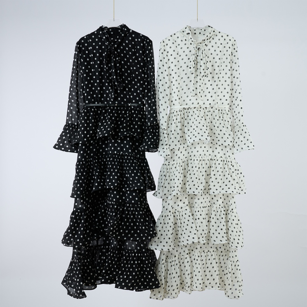 Long autumn polka dot laminated skirt hem dress