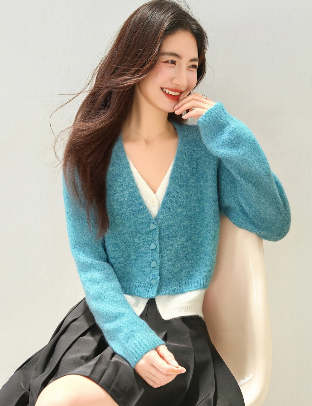 V-neck blue sweater autumn and winter tops for women