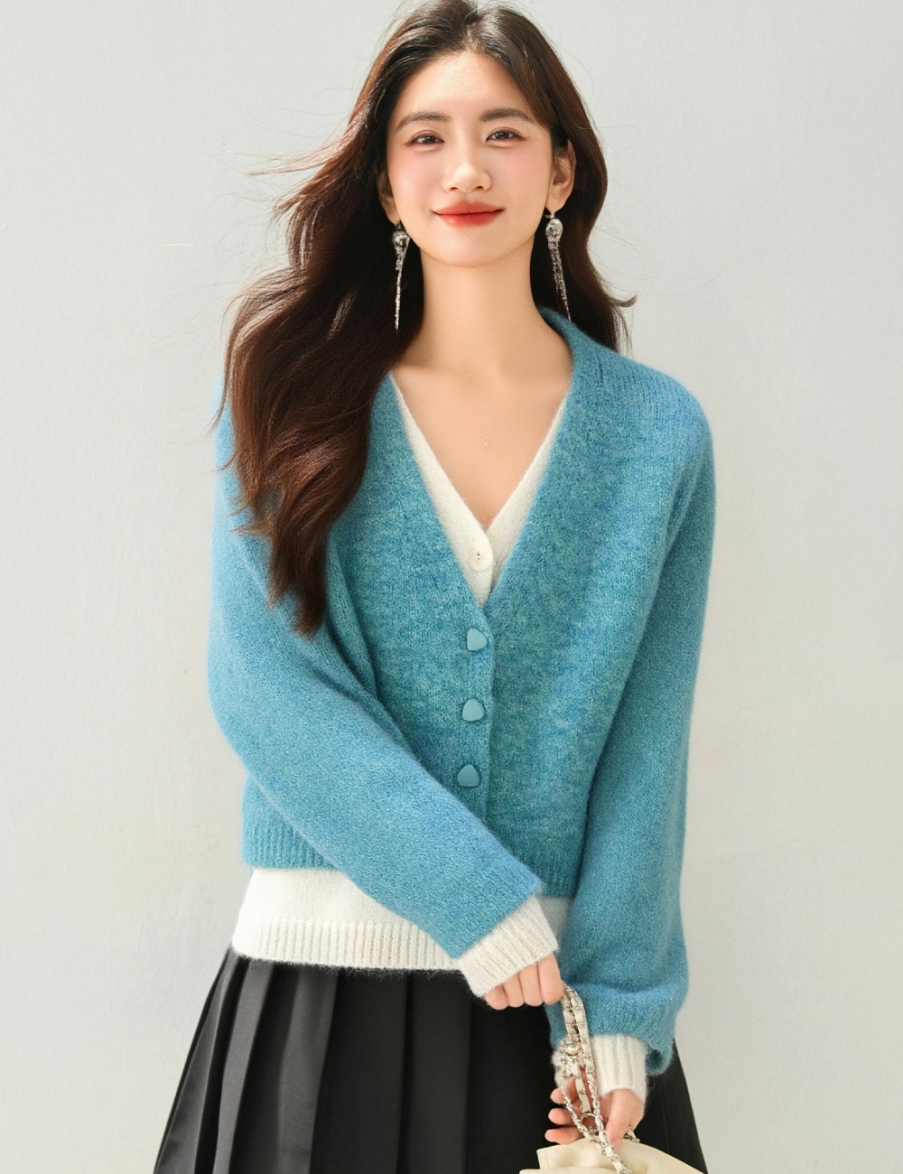 V-neck blue sweater autumn and winter tops for women