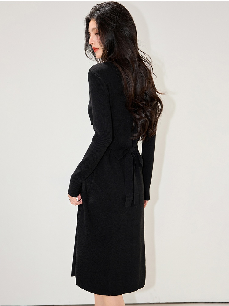 Halter slim dress temperament V-neck sweater dress for women