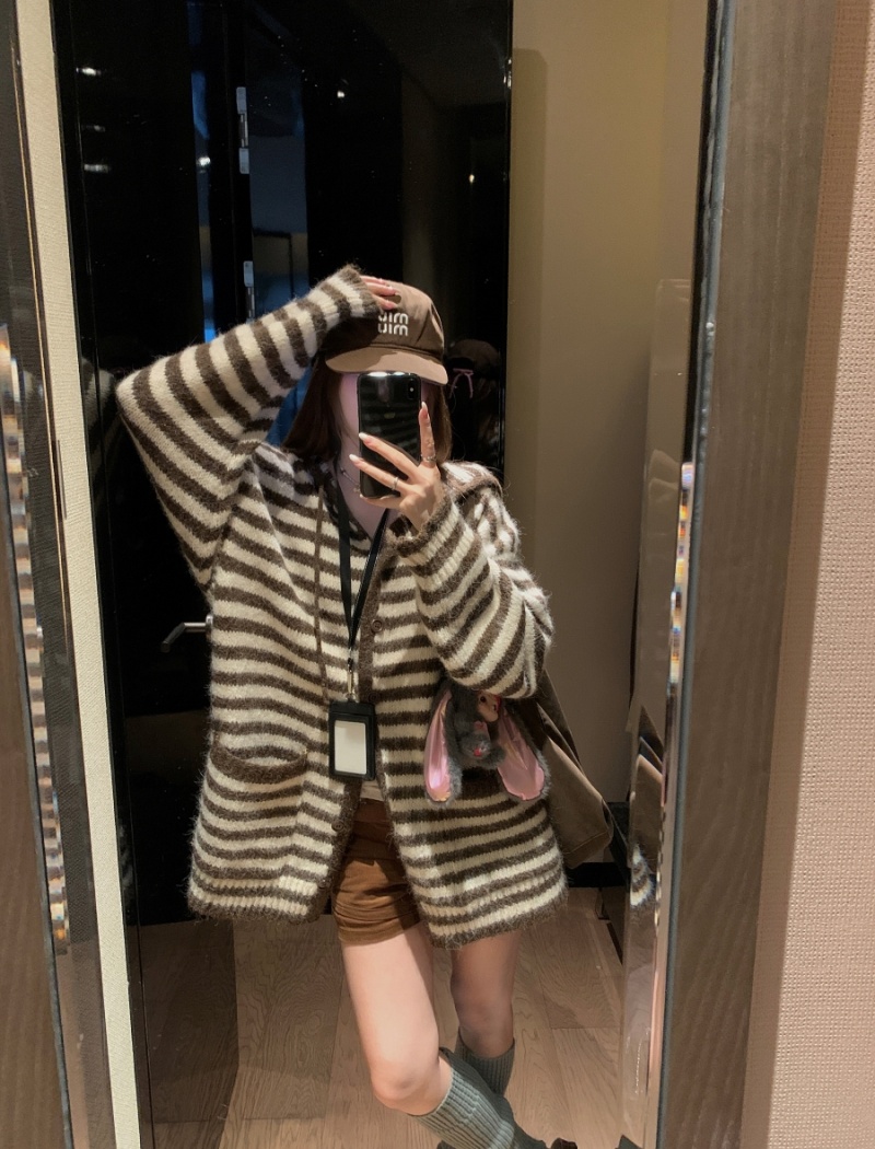 Mixed colors retro sweater hooded lazy cardigan for women