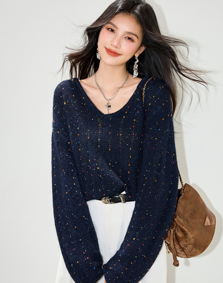 Tender V-neck autumn and winter loose sweater for women