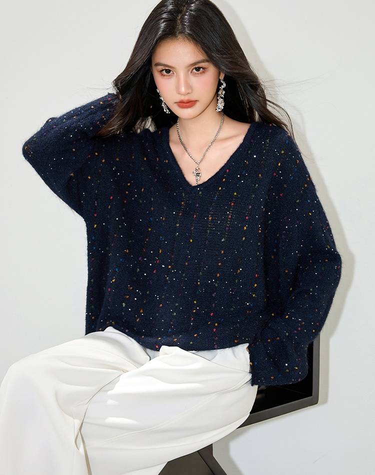Tender V-neck autumn and winter loose sweater for women