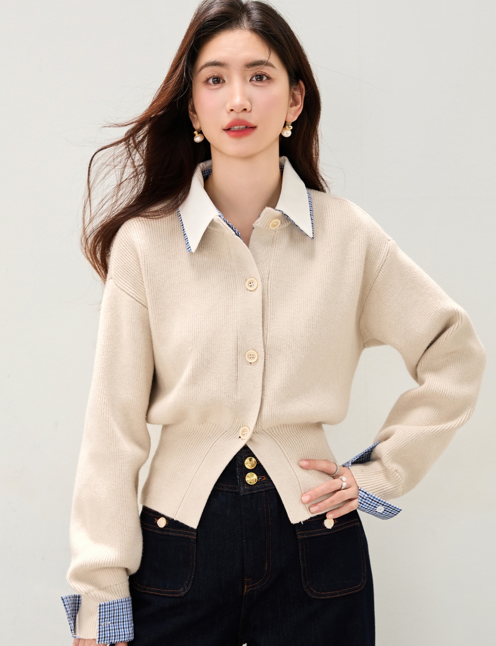 Knitted Pseudo-two plaid cardigan lapel splice sweater