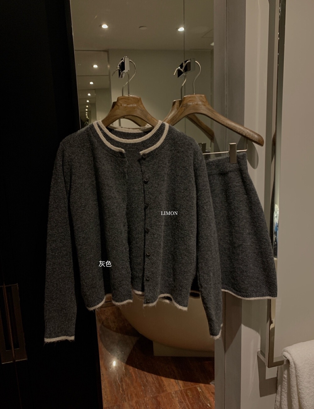 Lady tops short sleeve short skirt 3pcs set