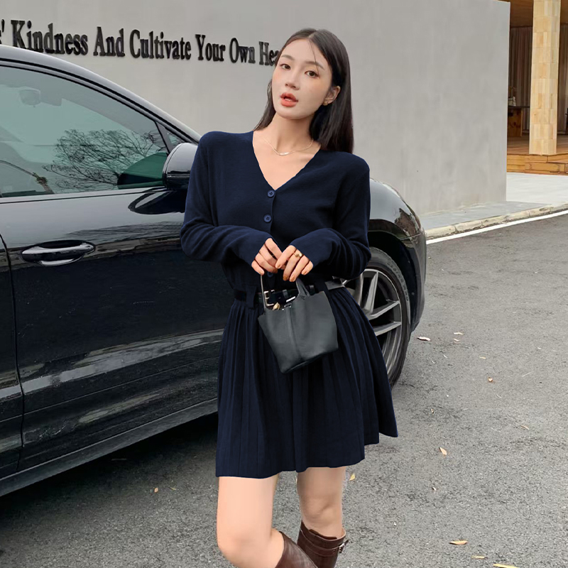 V-neck knitted T-back Korean style dress