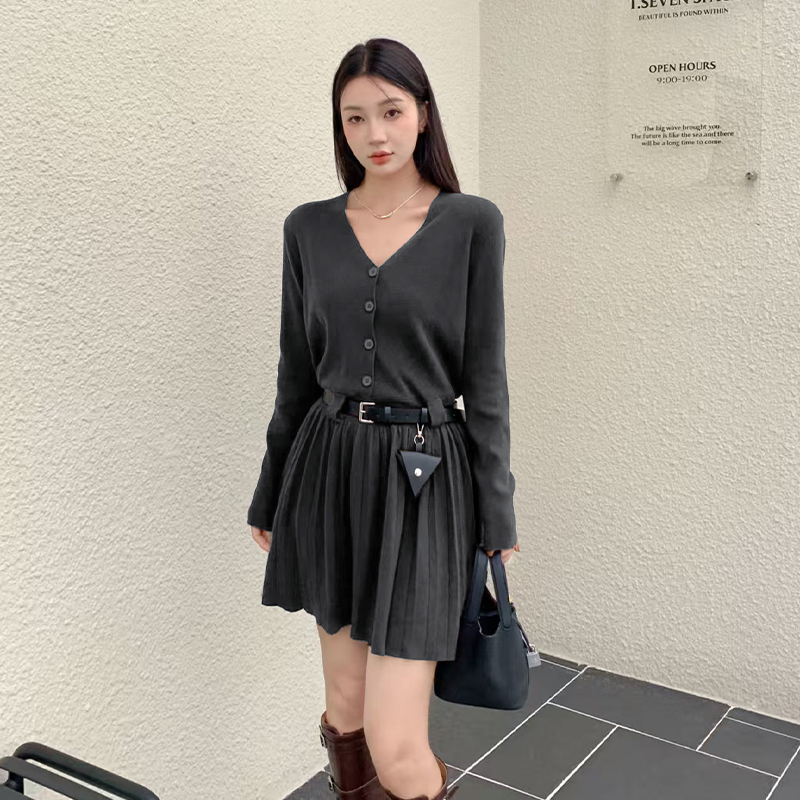 V-neck knitted T-back Korean style dress