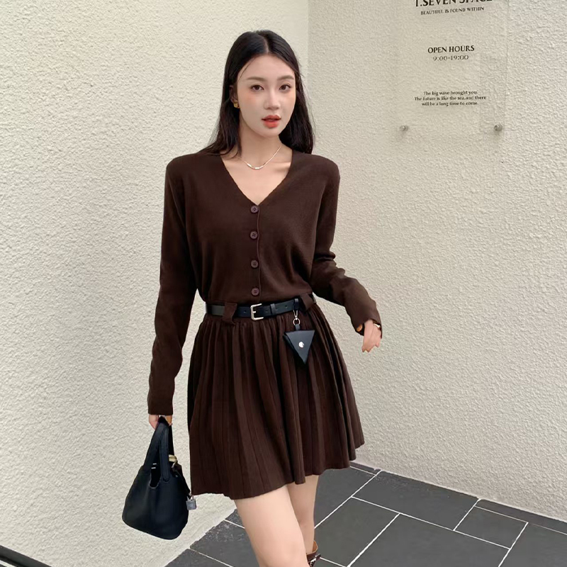 V-neck knitted T-back Korean style dress