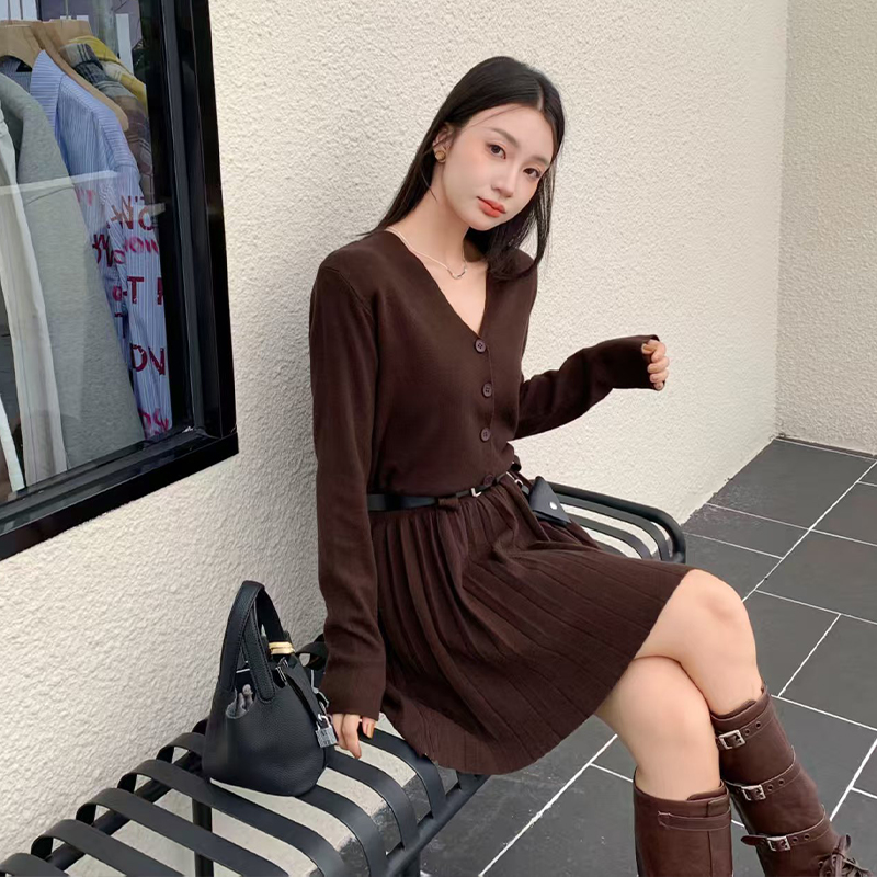 V-neck knitted T-back Korean style dress