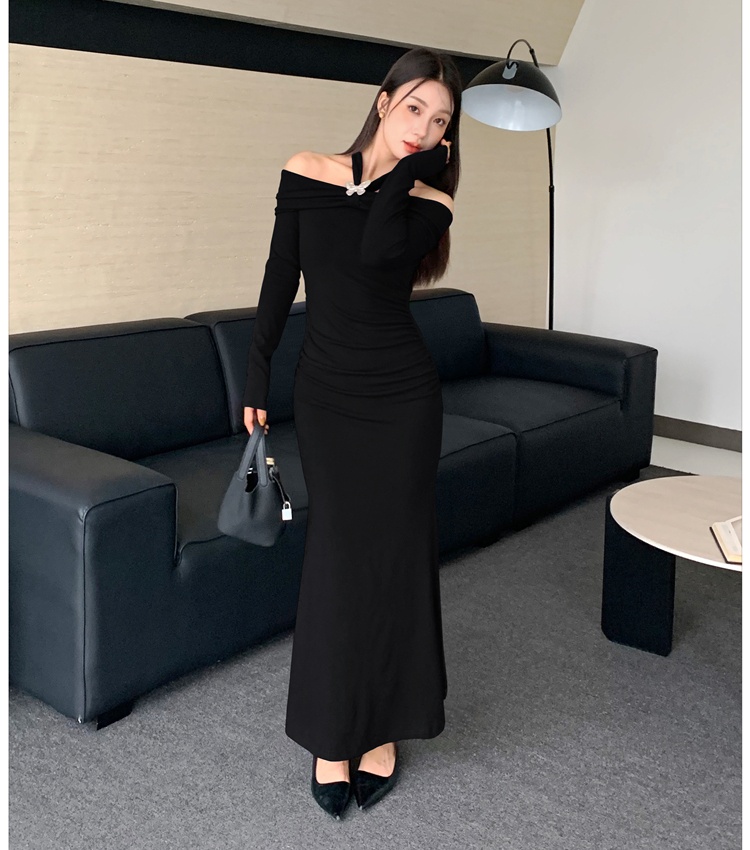 Package hip inside the ride flat shoulder dress for women