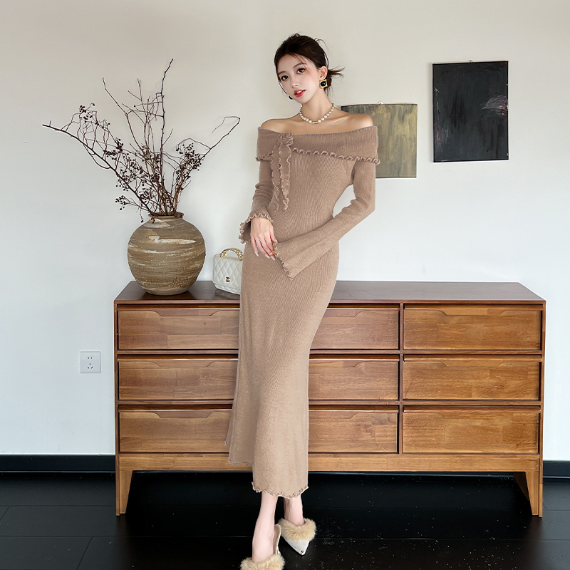 Inside the ride temperament long dress knitted wood ear dress