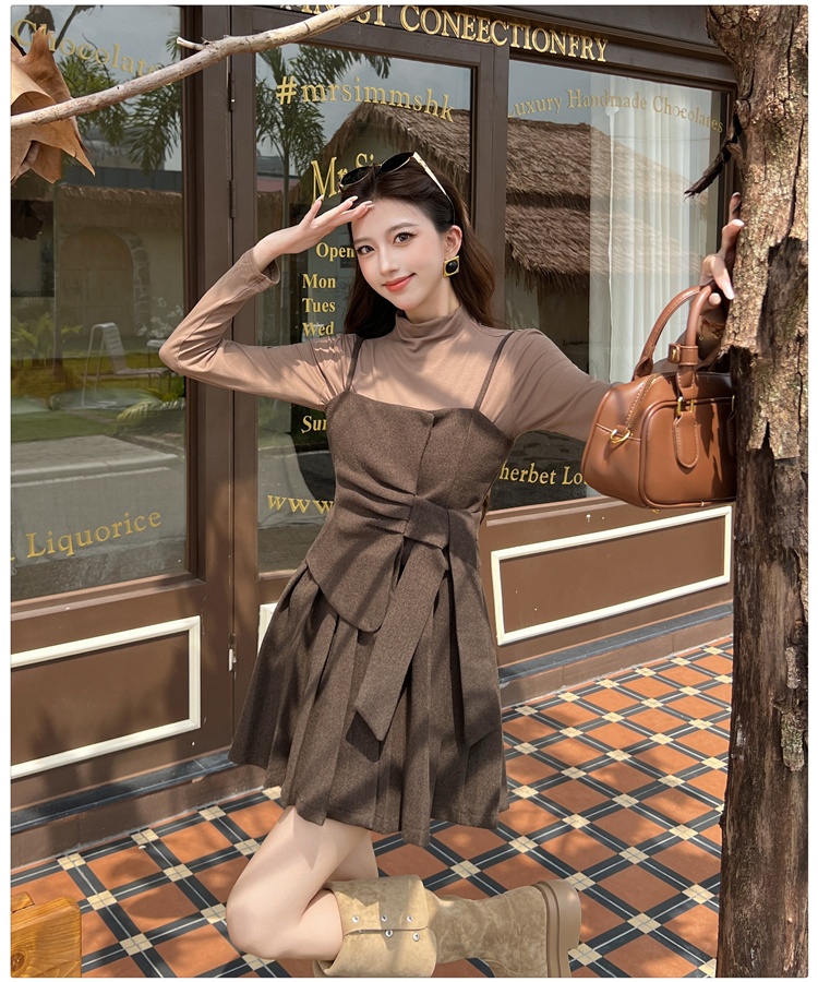 Bottoming sling T-back pleated T-shirt 2pcs set