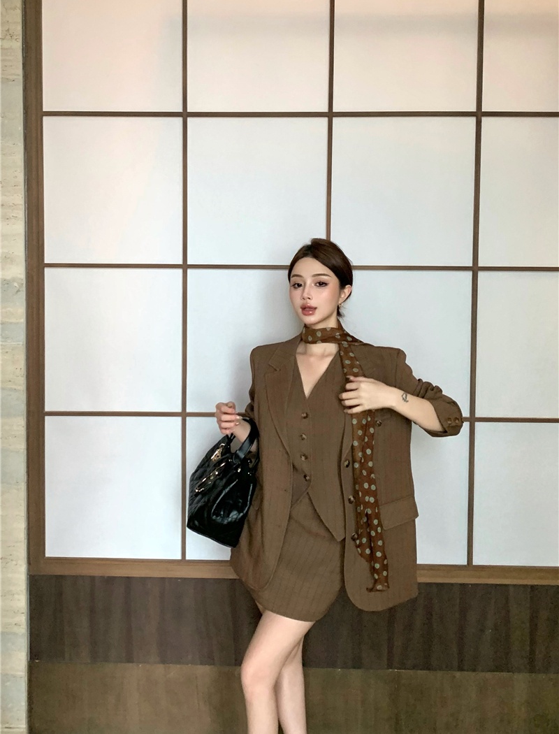 Fashion short skirt Korean style waistcoat 3pcs set