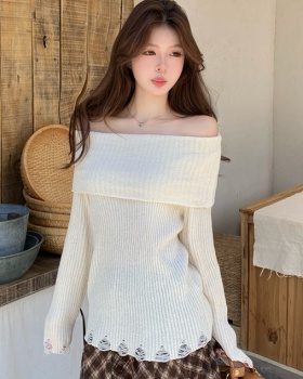 Autumn holes tops temperament enticement sweater for women