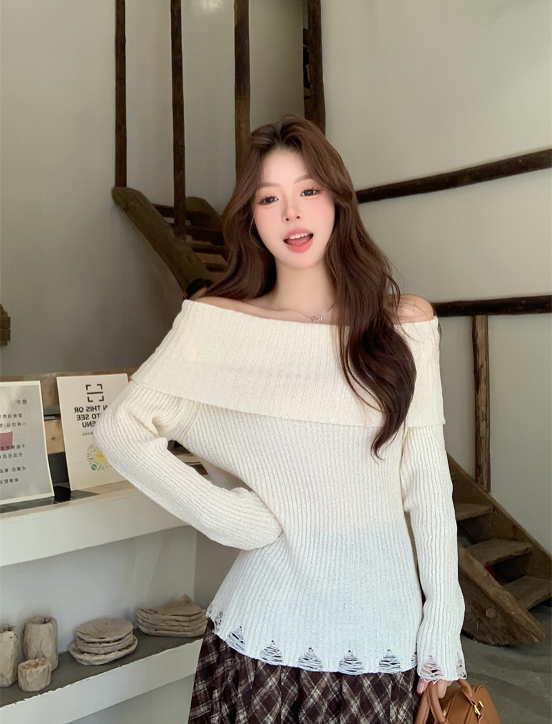 Autumn holes tops temperament enticement sweater for women