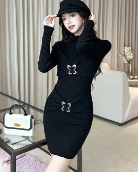 Autumn and winter T-back slim dress for women