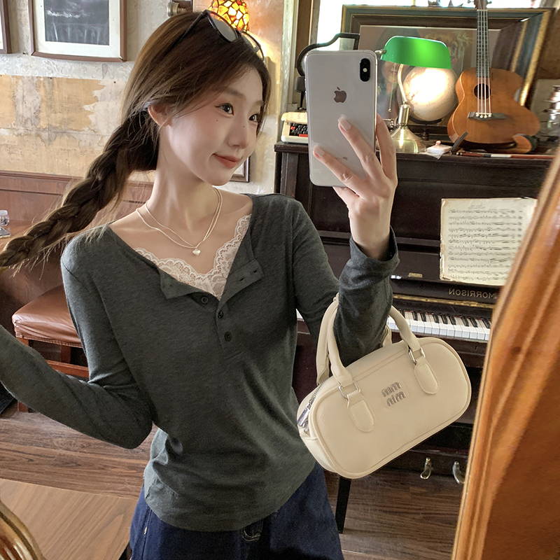 Lace enticement T-shirt Pseudo-two knitted bottoming shirt