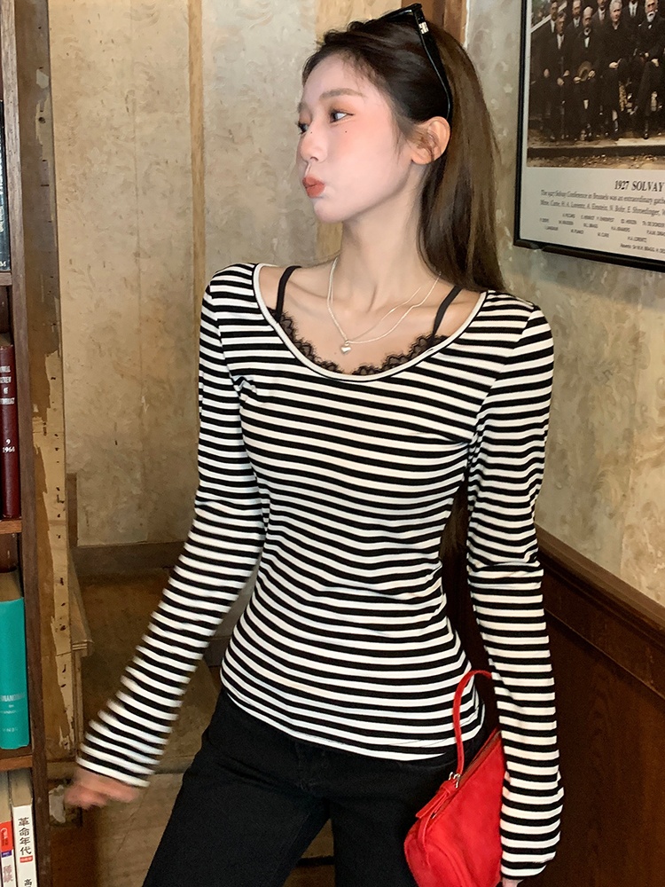 Stripe inside the ride tops unique lace bottoming shirt