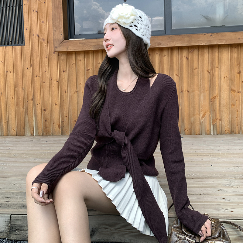 Unique autumn and winter tops Pseudo-two sweater