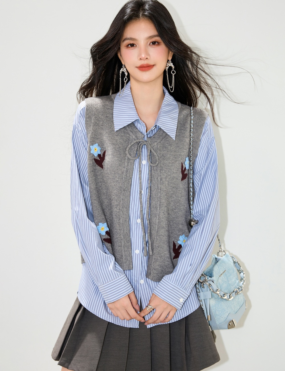 Autumn embroidered cardigan knitted round neck tops for women