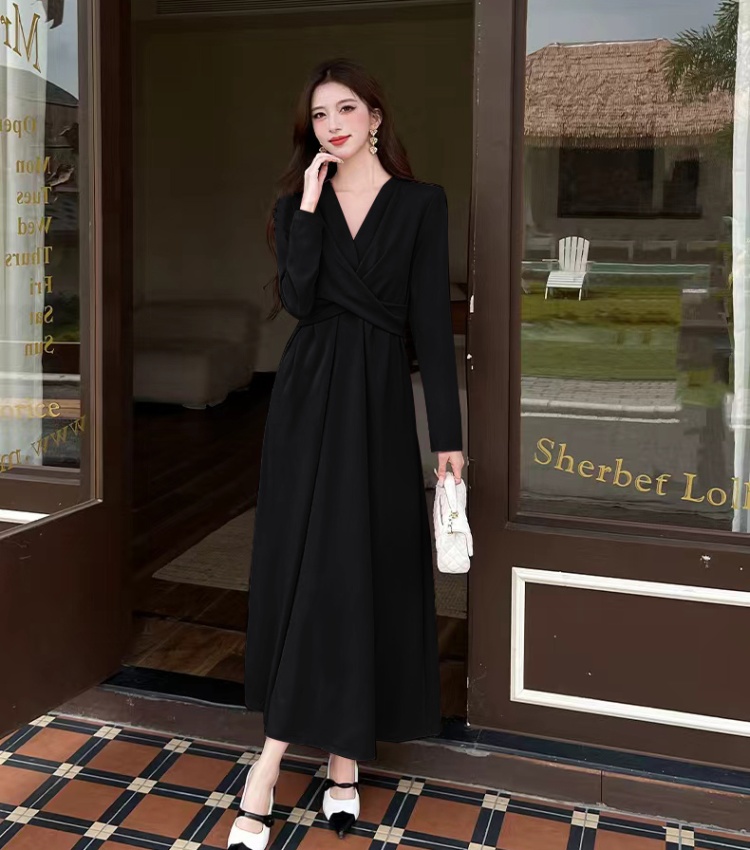 V-neck slim long dress autumn pinched waist dress
