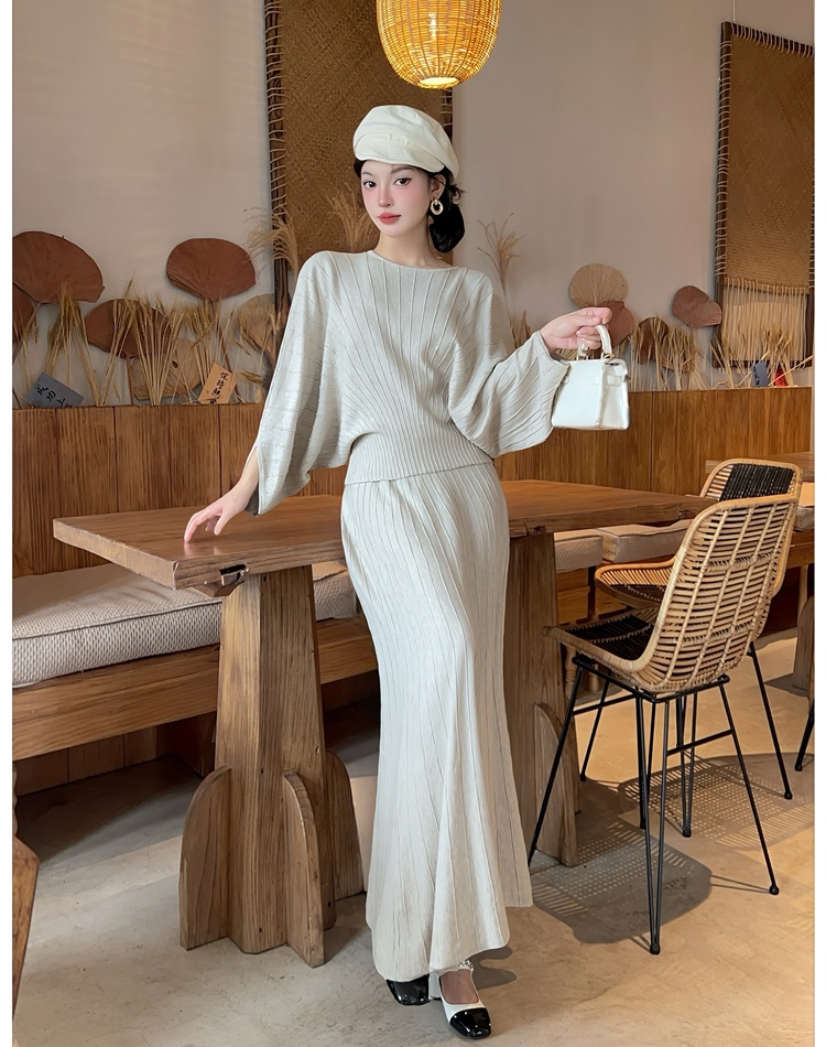 All-match fashion skirt pleated autumn sweater 2pcs set